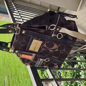 Coach Poppy Signature bag